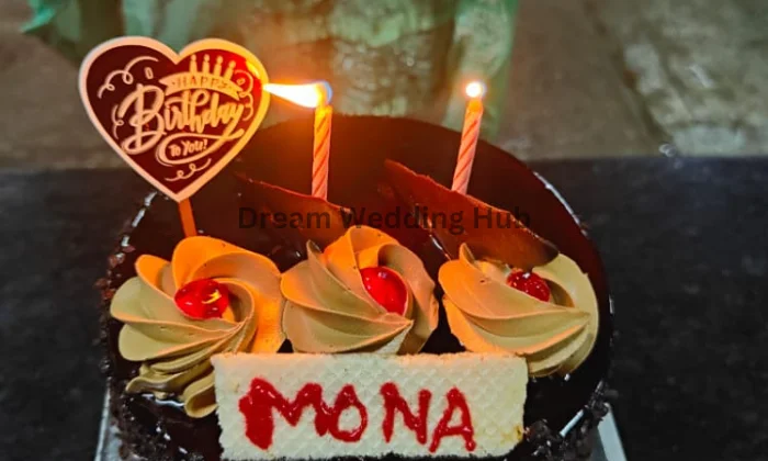 Aakash Bakers N Cafe